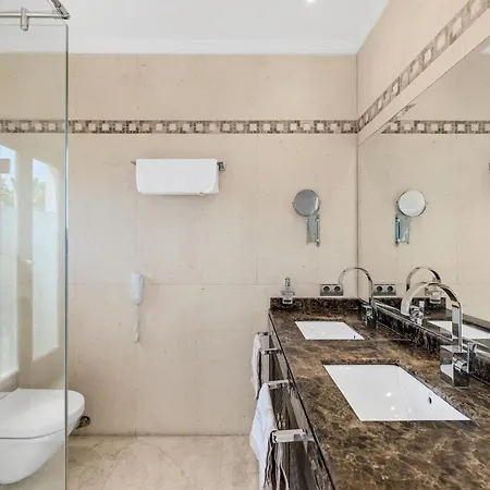All About Puente Romano Penthouse Marbella