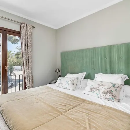 All About Puente Romano Penthouse Marbella
